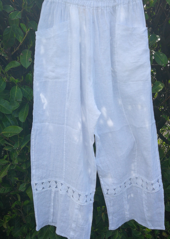 Pantalone in lino con rigami 