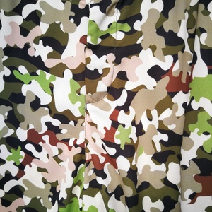 Pantalone morbido camouflage